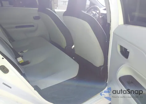 2013 Toyota Prius C One из США, поврежденный, VIN JTDKDTB39D1530621